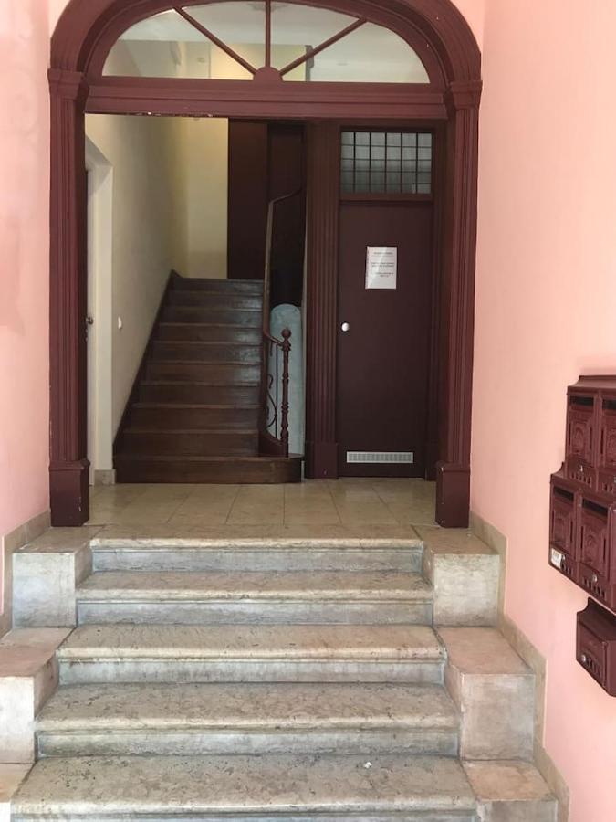 Luxury Part Of The - Modern With Airconditioning - Near Subway Lisboa
