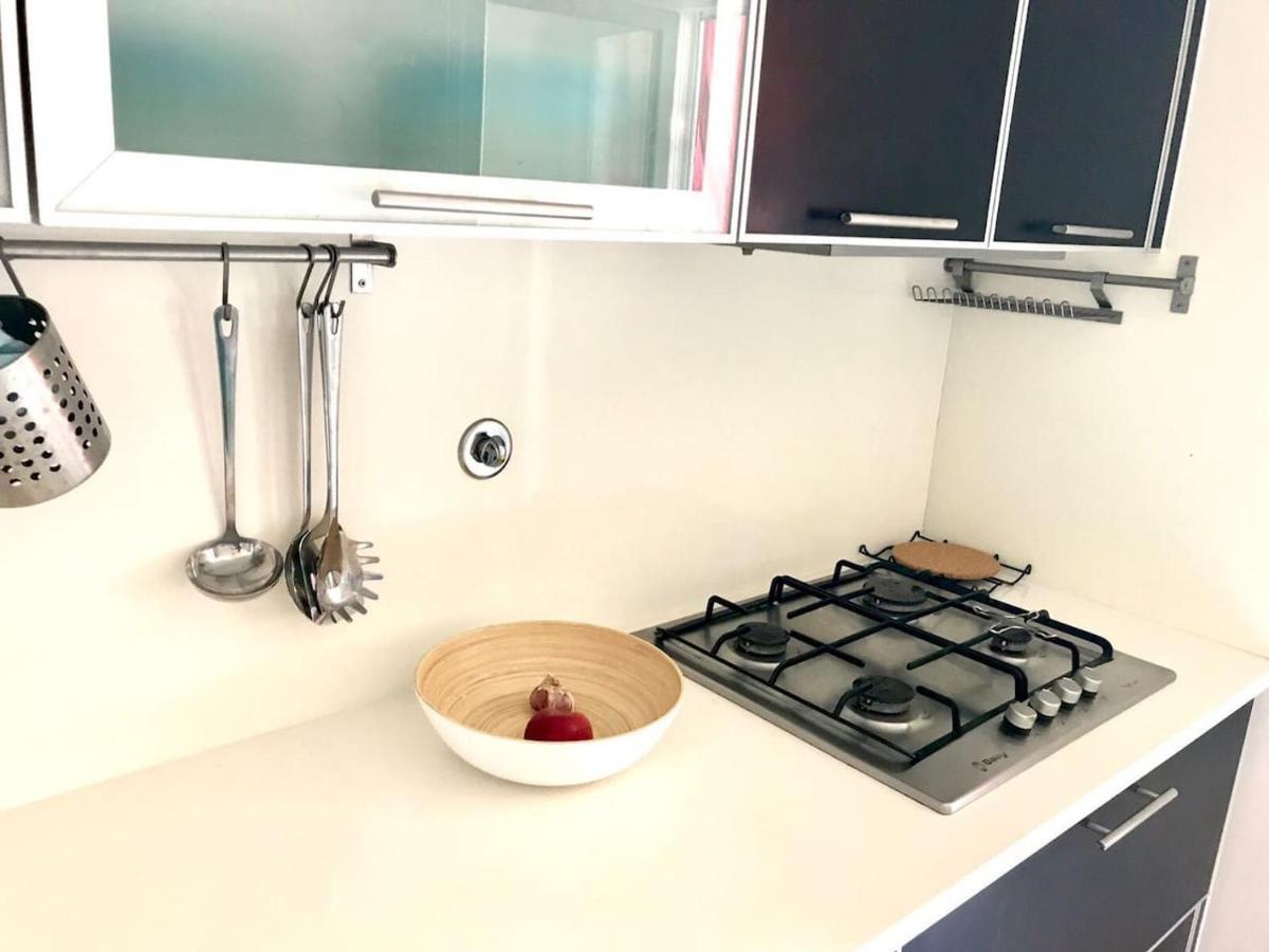 Luxury Part Of The - Modern With Airconditioning - Near Subway Apartamento